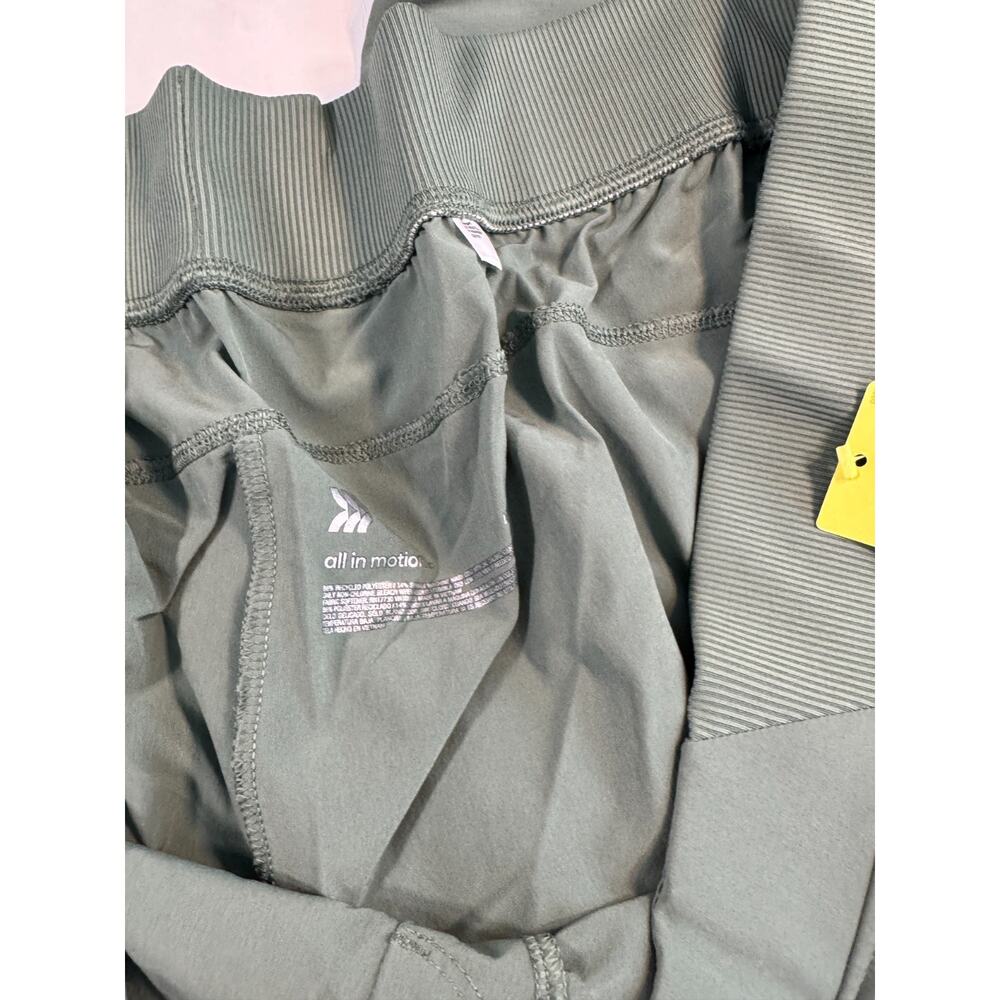 All in Motion Women's Stretch Woven Cargo Pants 27" Avenue Green 4X - Picture 3 of 3